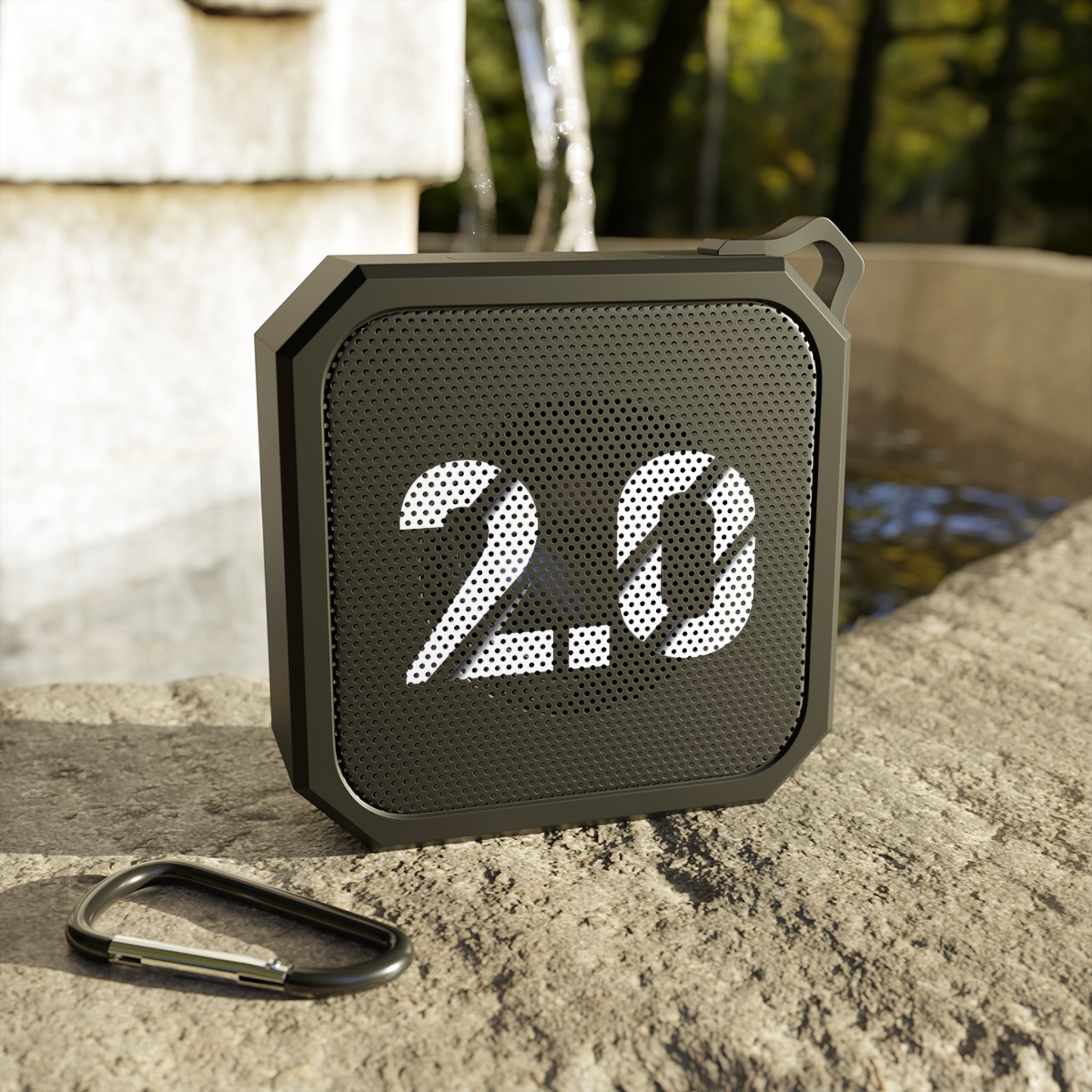 2.0 Outdoor Bluetooth Speaker - 2.0 Lifestyle